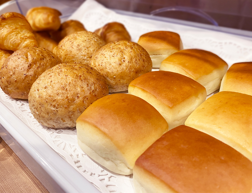 【カテリーナ】朝食パンのお知らせ